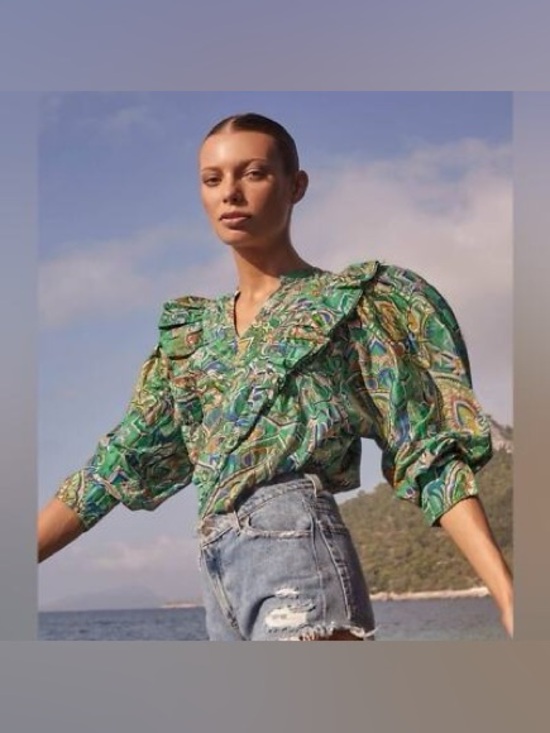 Chufy Tops - CHUFY $398 • 20.5” PTP • Ancient Burma Zeya Puff Sleeve Blouse